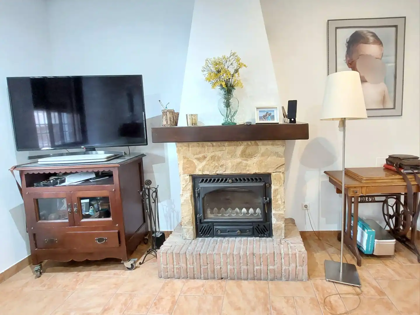 Sala d'estar de Casa o xalet en venda en Córdoba amb Aire condicionat, Calefacció i Terrassa