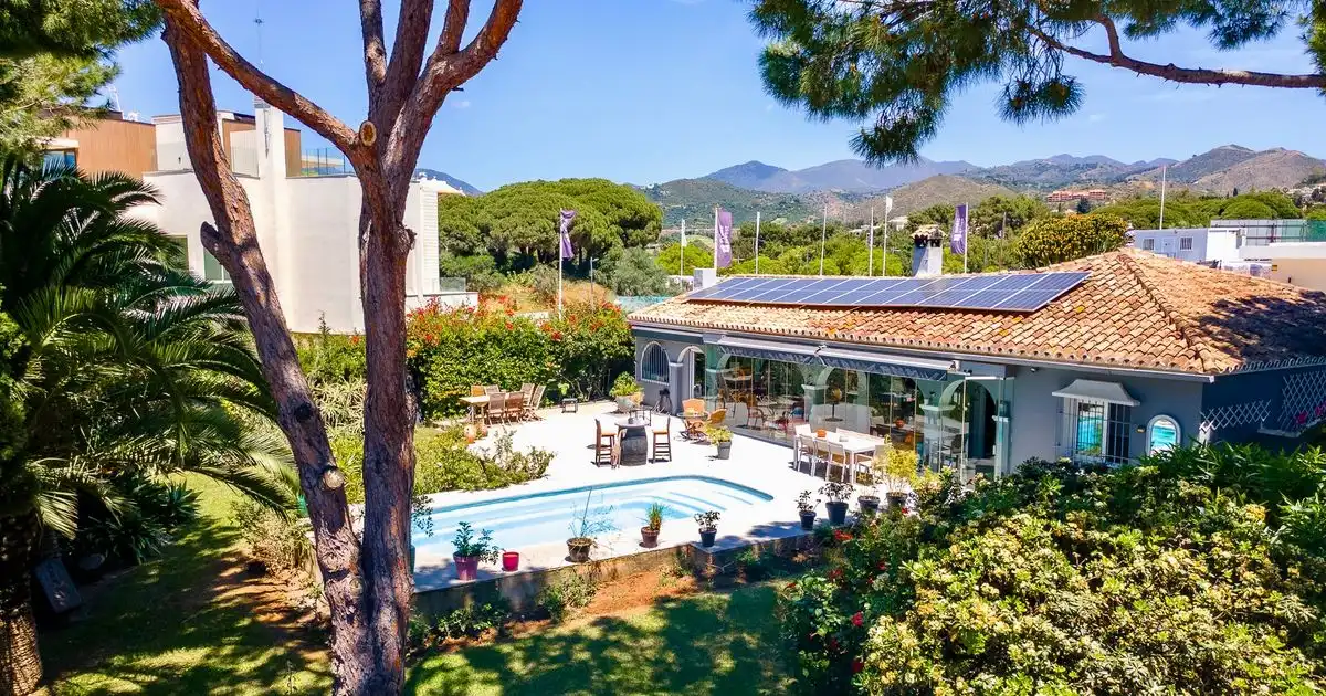 Terrassa de Casa o xalet en venda en Marbella amb Aire condicionat, Calefacció i Jardí privat