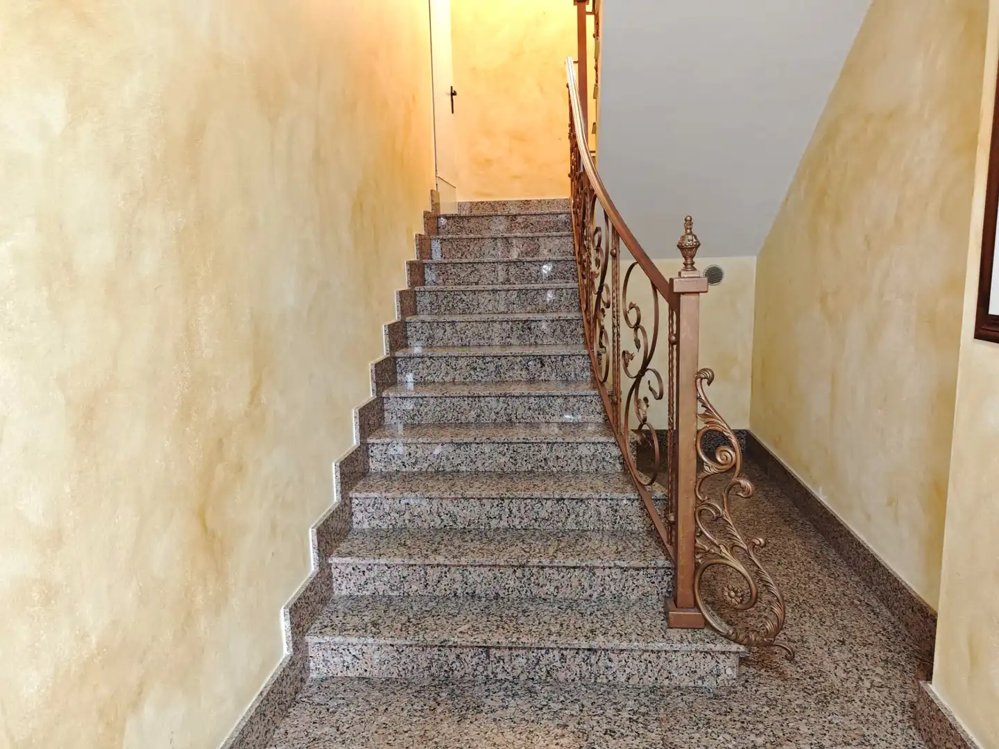 Flat for sale in Totana  with Air Conditioner, Terrace and Storage room