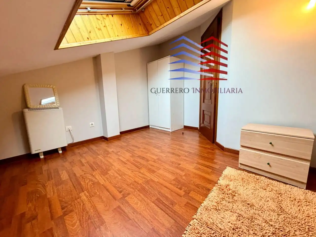Dúplex de alquiler en Maceda con Calefacción, Parquet y Trastero