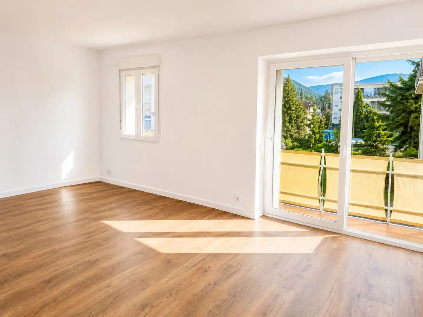 Sala de estar de Piso en venta en El Espinar con Aire acondicionado, Terraza y Balcón