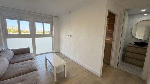 Photo 2 of Flat for rent in Calle Exaltacion de Baco, San Pablo, Sevilla Capital