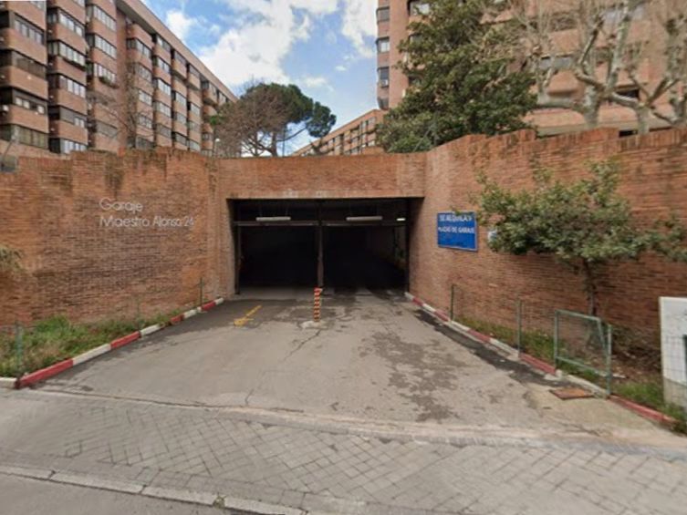 Parking of Garage for sale in  Madrid Capital