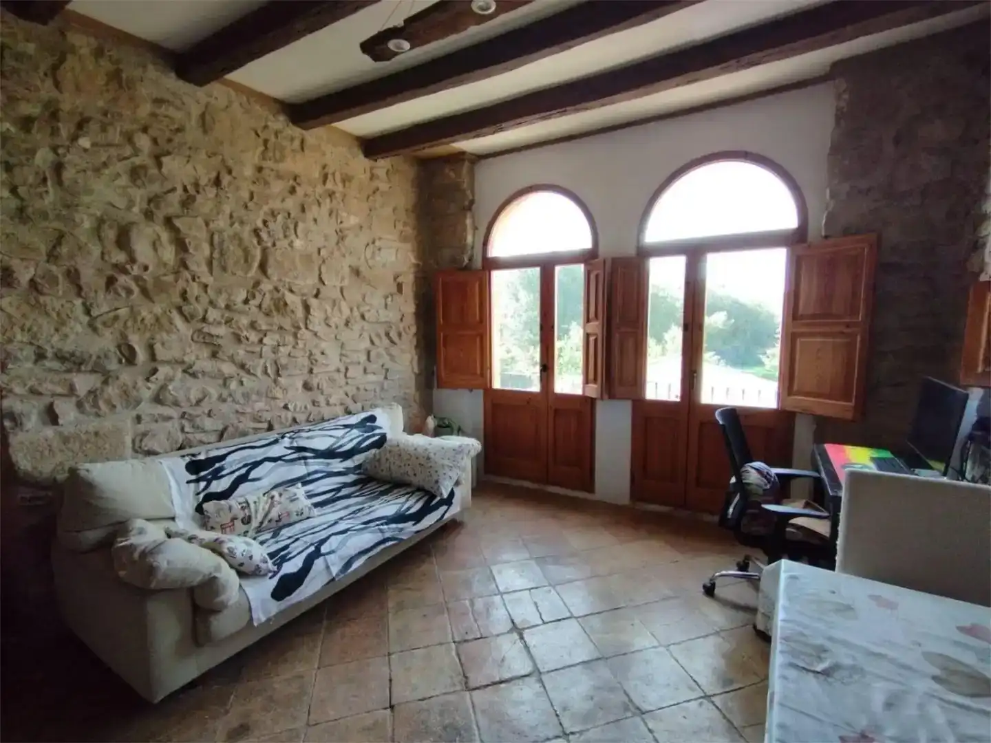 Sala d'estar de Pis per a compartir en Montmajor amb Jardí privat, Parquet i Traster