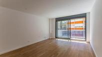 Sala d'estar de Pis en venda en  Barcelona Capital amb Aire condicionat, Calefacció i Terrassa