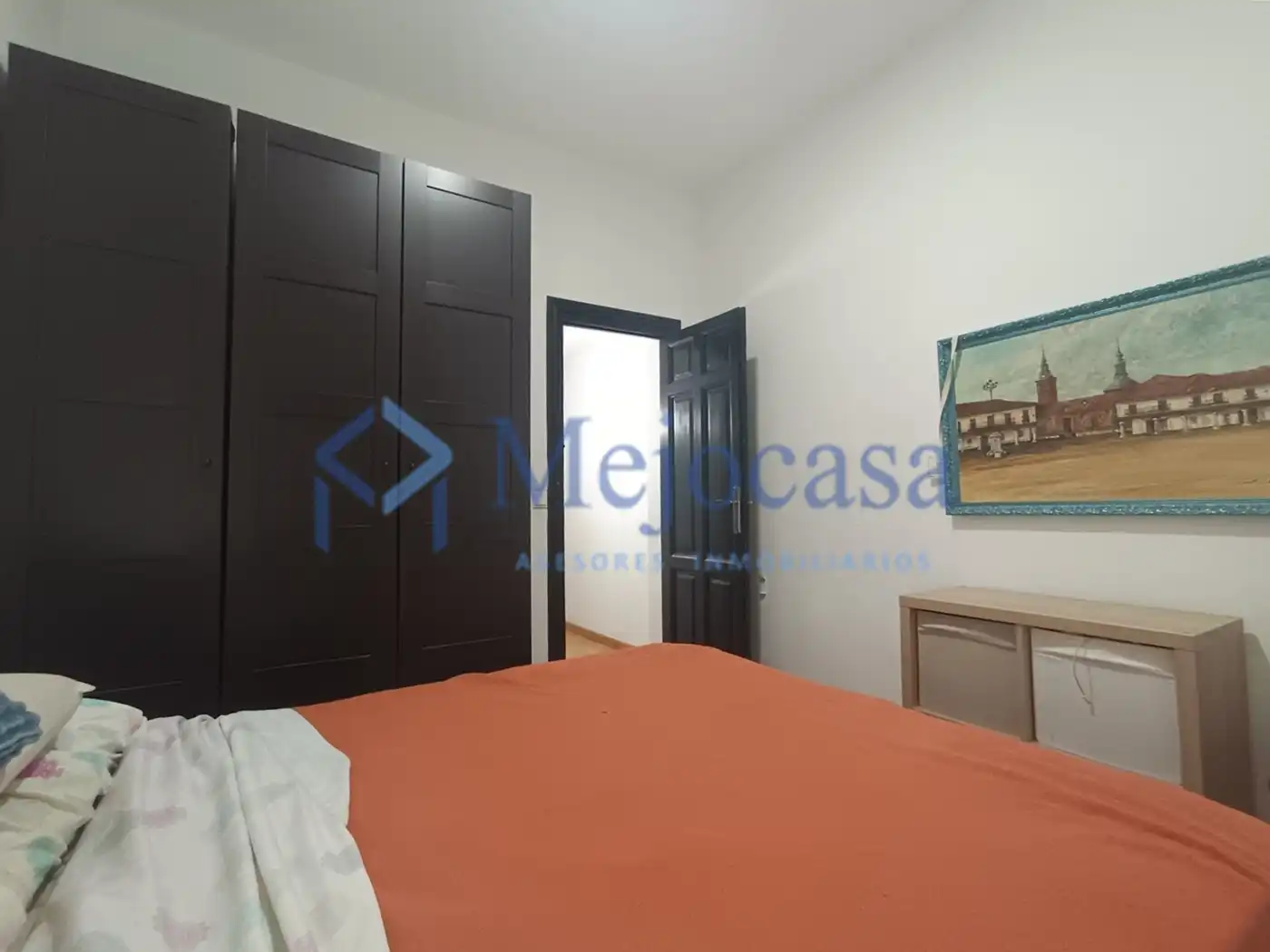 Schlafzimmer von Wohnung zum Verkauf in Madrid mit Heizung und Ofen