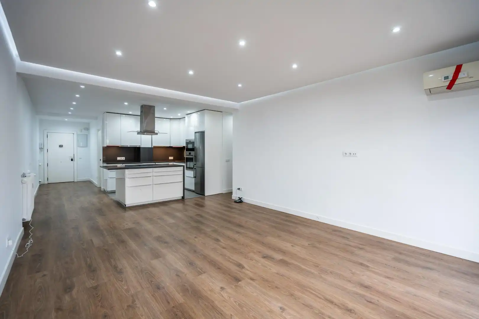 Wohnung zur Miete in Madrid mit Klimaanlage, Heizung und Terrasse