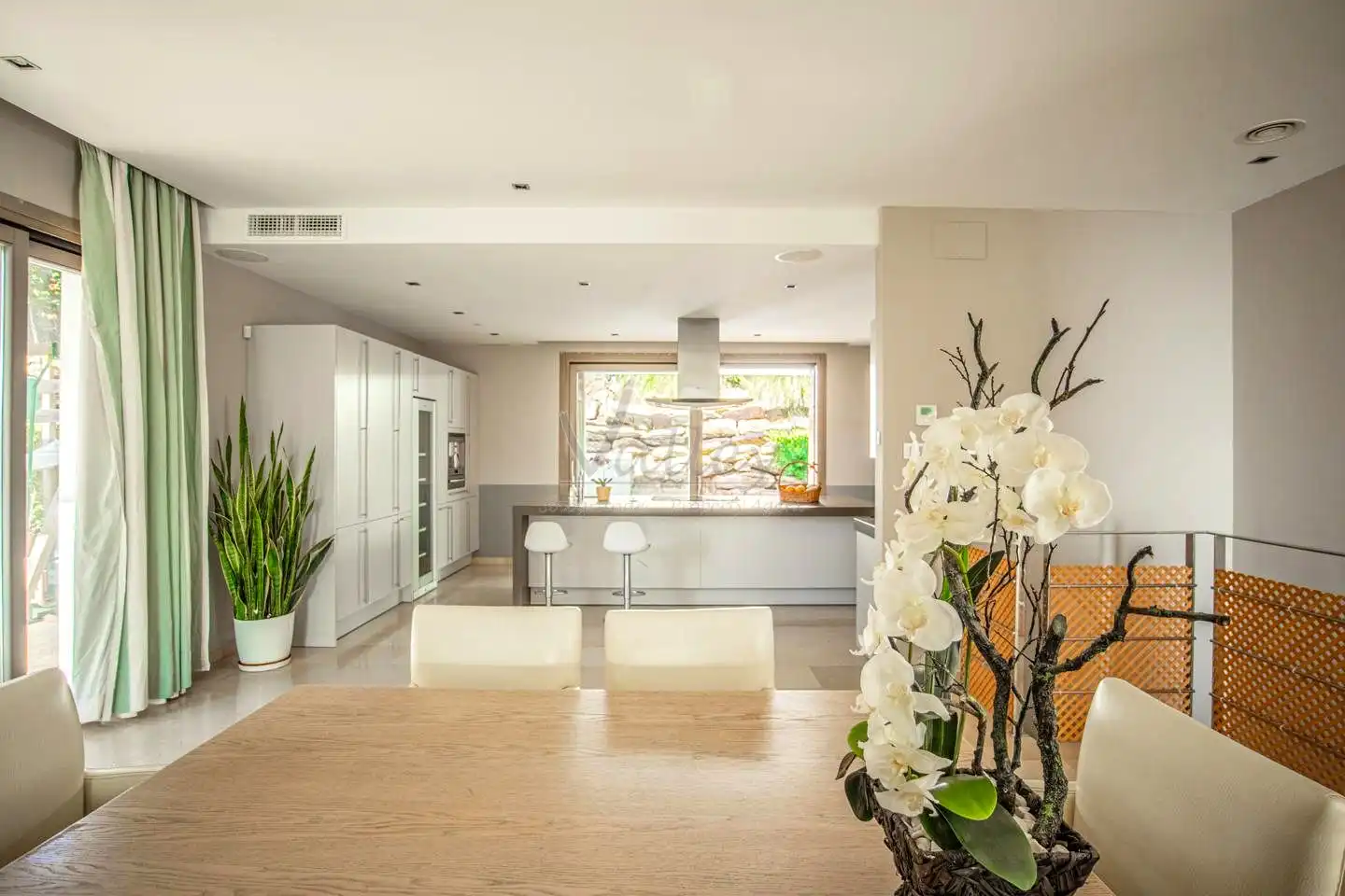 Comedor de Casa o chalet de alquiler en Sotogrande con Aire acondicionado, Jardín privado y Terraza