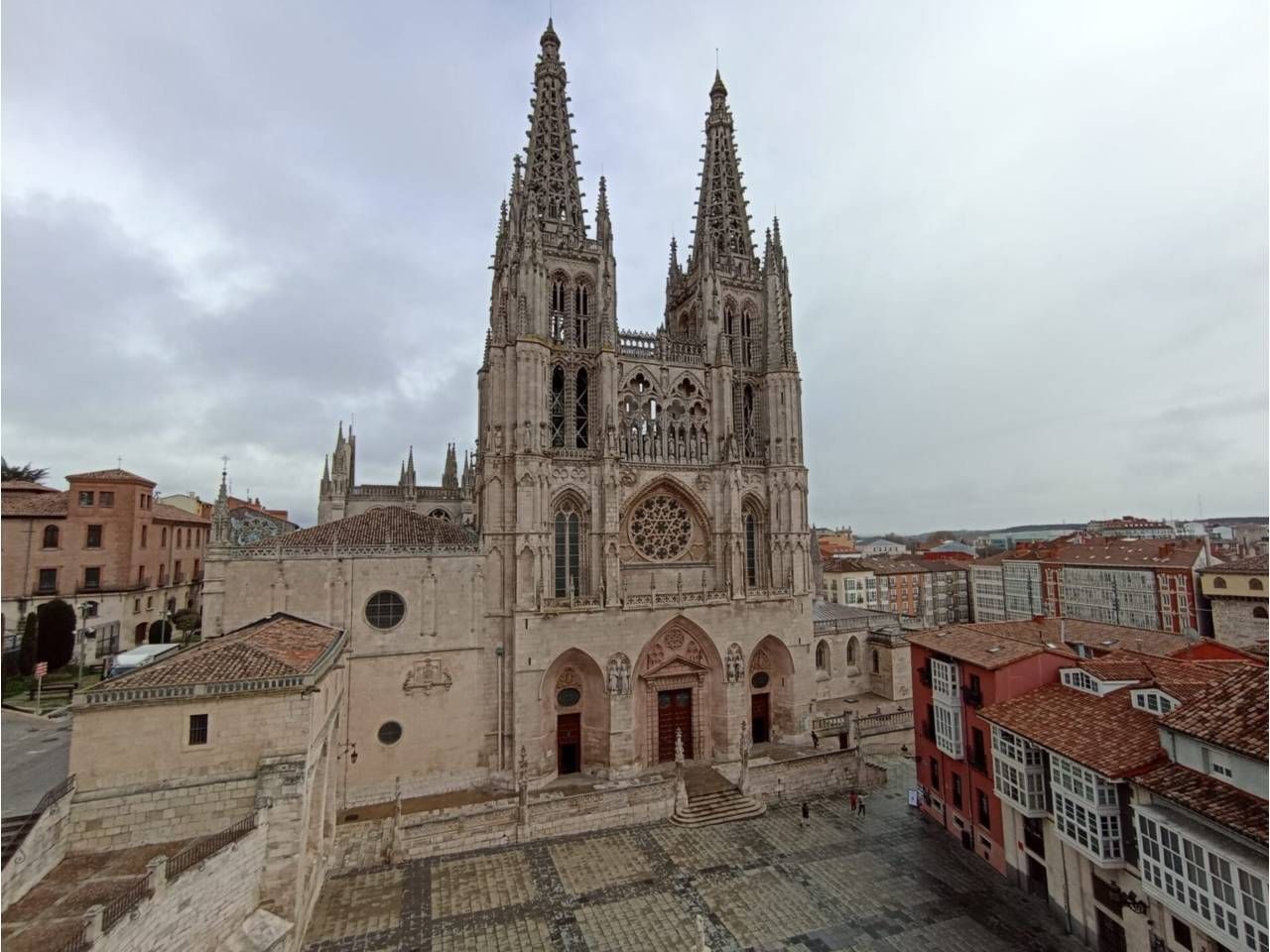 Exterior view of Flat for sale in Burgos Capital  with Storage room
