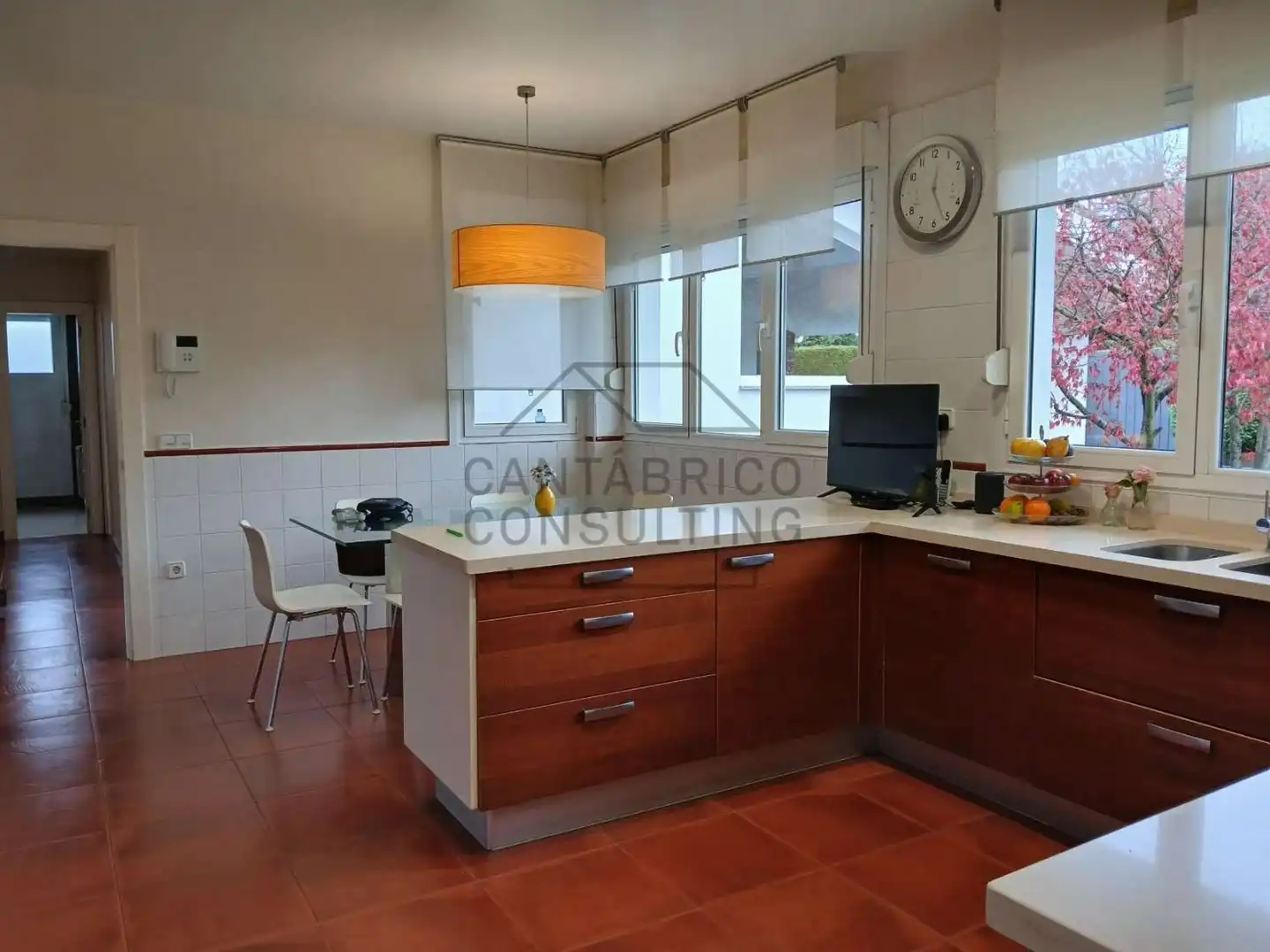 Kitchen of Houses for sale in Navia  with Heating, Parquet flooring and Terrace