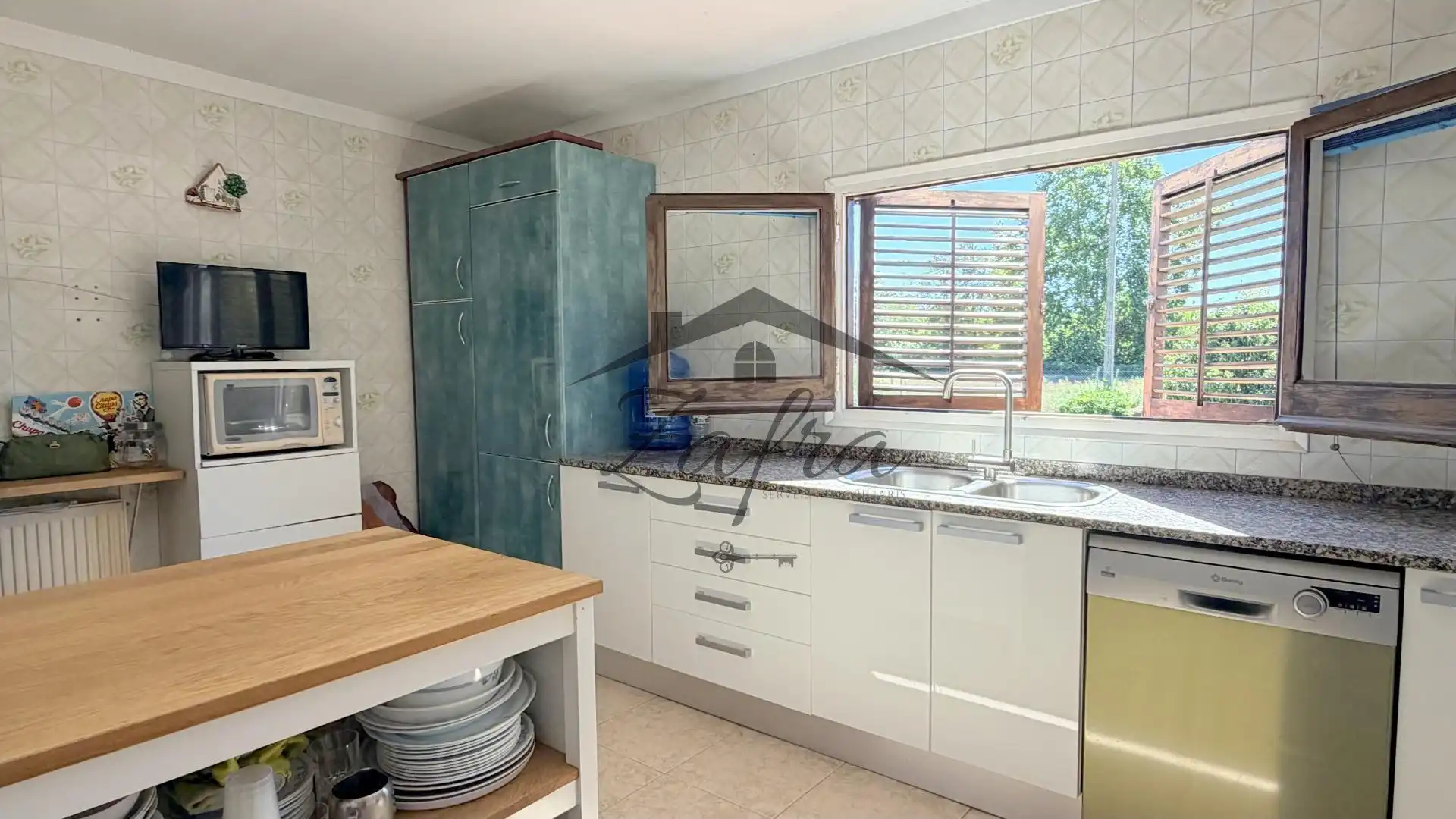 Casa con jardín en venta en Carrer Carrer Canigó, imagen 14