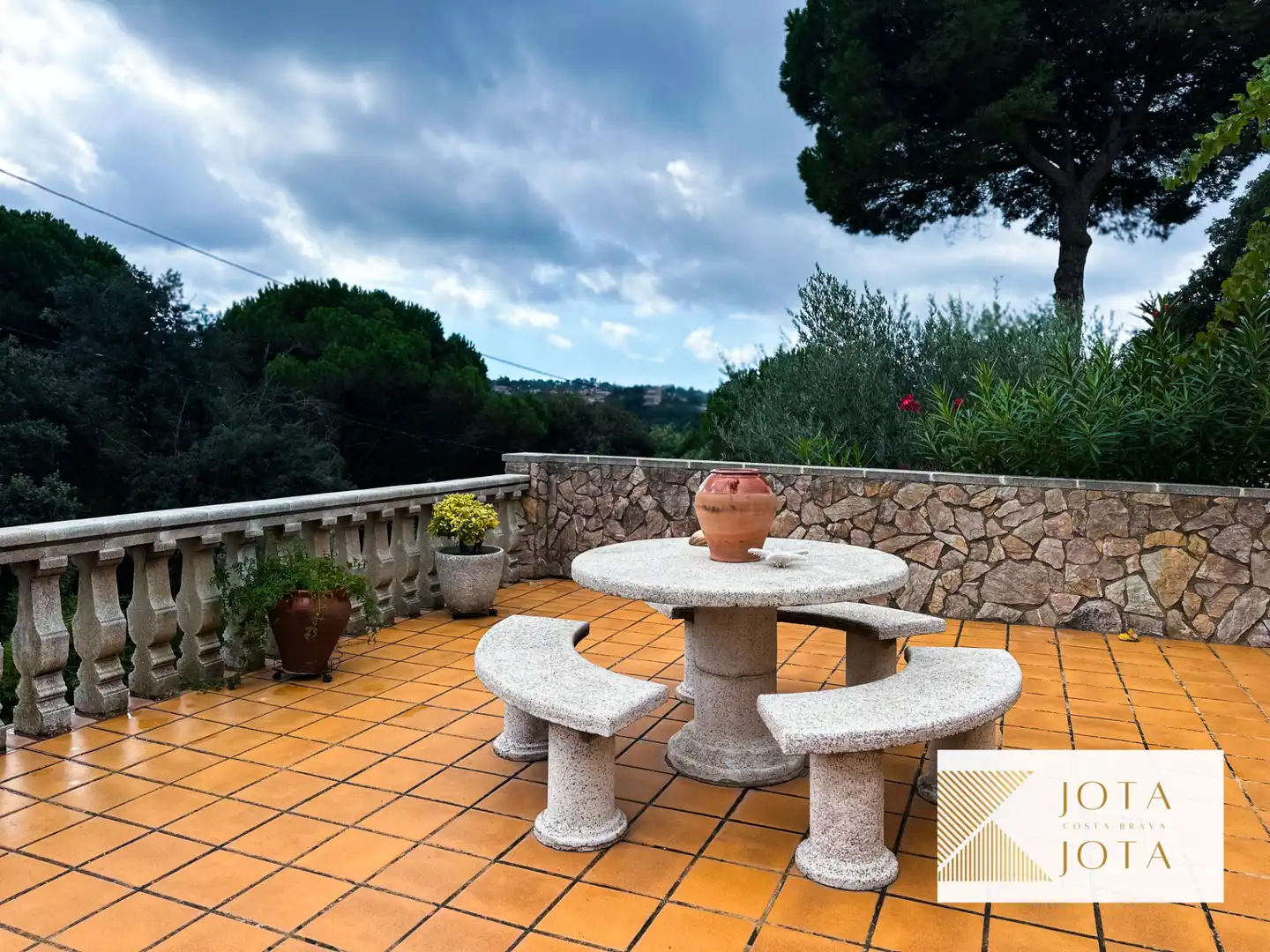 House with pool for sale in Aiguaviva Parc, imagen 6