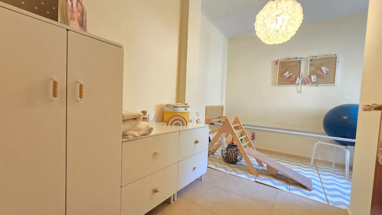Bedroom of Flat for sale in El Pinillo 