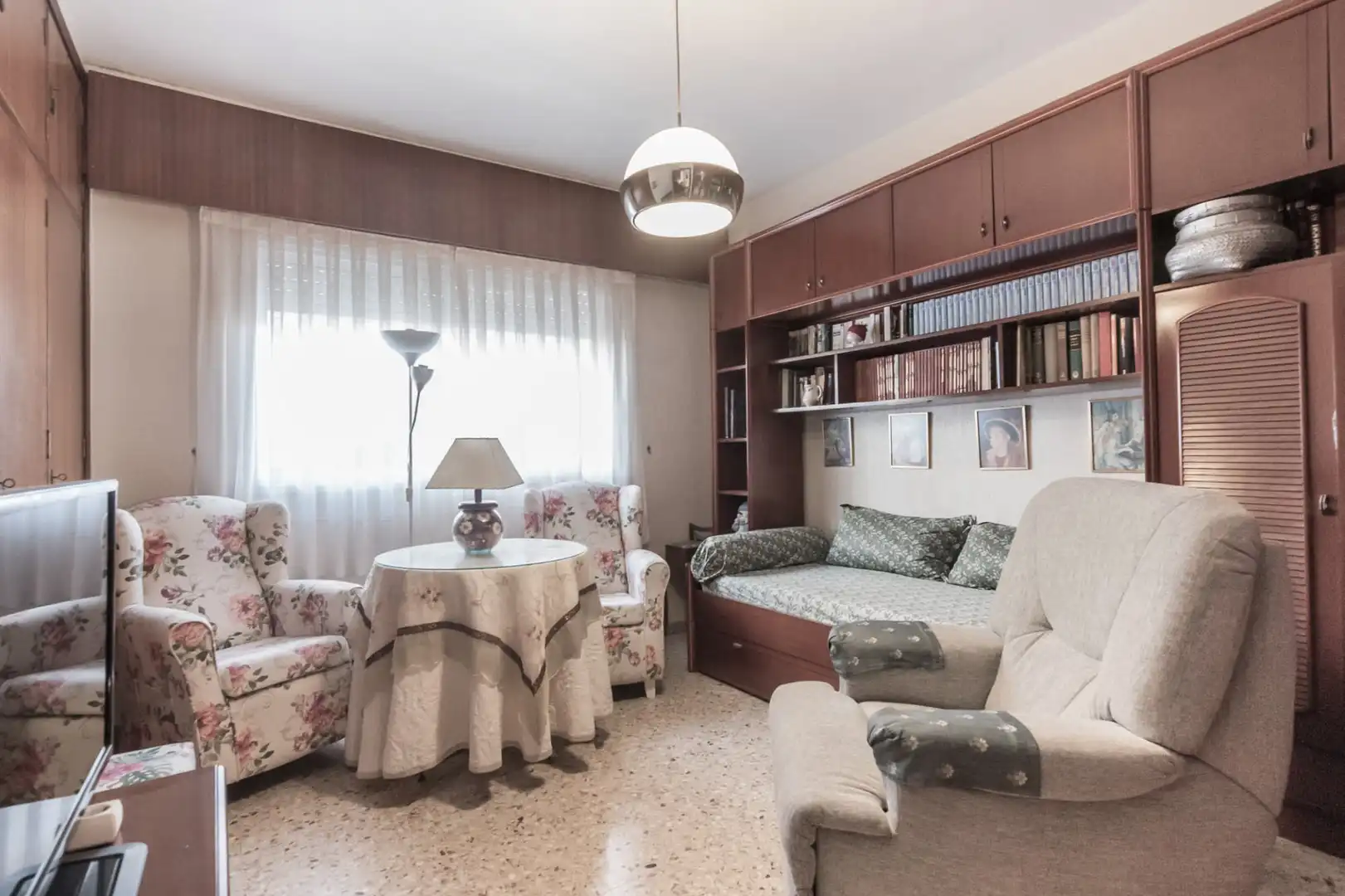 Sala de estar de Piso en venta en Murcia con Parquet, Amueblado y Horno