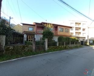 Vista exterior de Casa o xalet en venda en Pontevedra Capital  amb Balcó