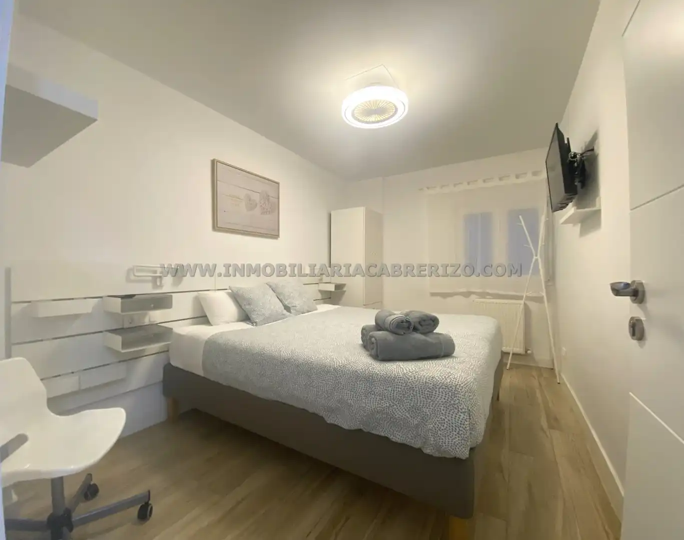 Bedroom of Flat for sale in  Pamplona / Iruña  with Heating, Furnished and Oven