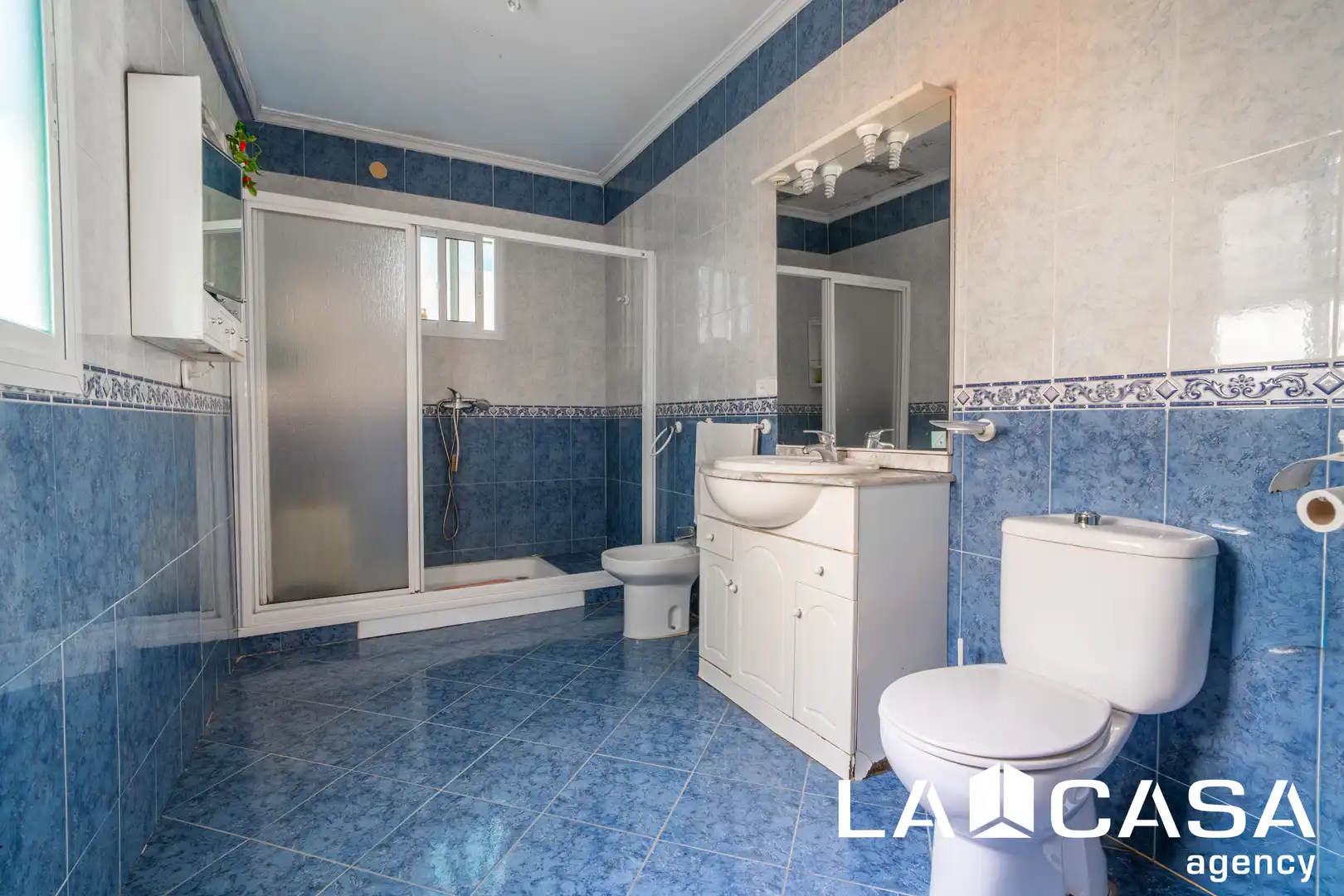 Bany de Casa o xalet en venda en Dos Hermanas