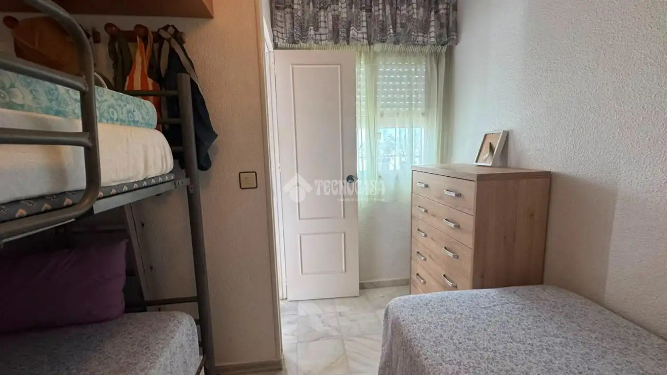 Habitación de Dúplex en venta en Motril con Terraza, Piscina y Piscina comunitaria