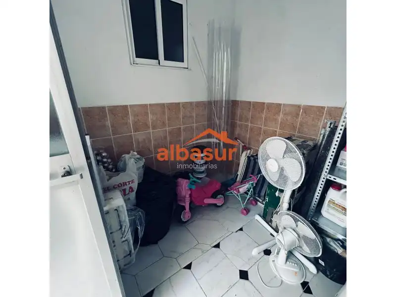 Dormitori de Casa o xalet en venda en Fernán-Núñez amb Aire condicionat, Terrassa i Moblat