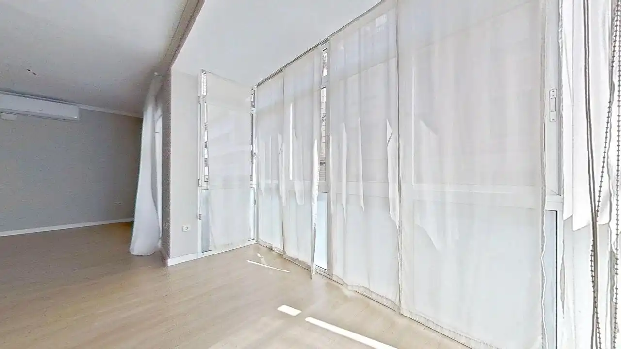Piso en venta en Barcelona con Aire acondicionado, Calefacción y Amueblado