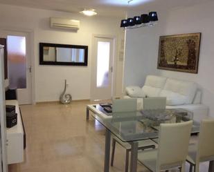 Sala d'estar de Pis de lloguer en  Murcia Capital amb Aire condicionat i Moblat