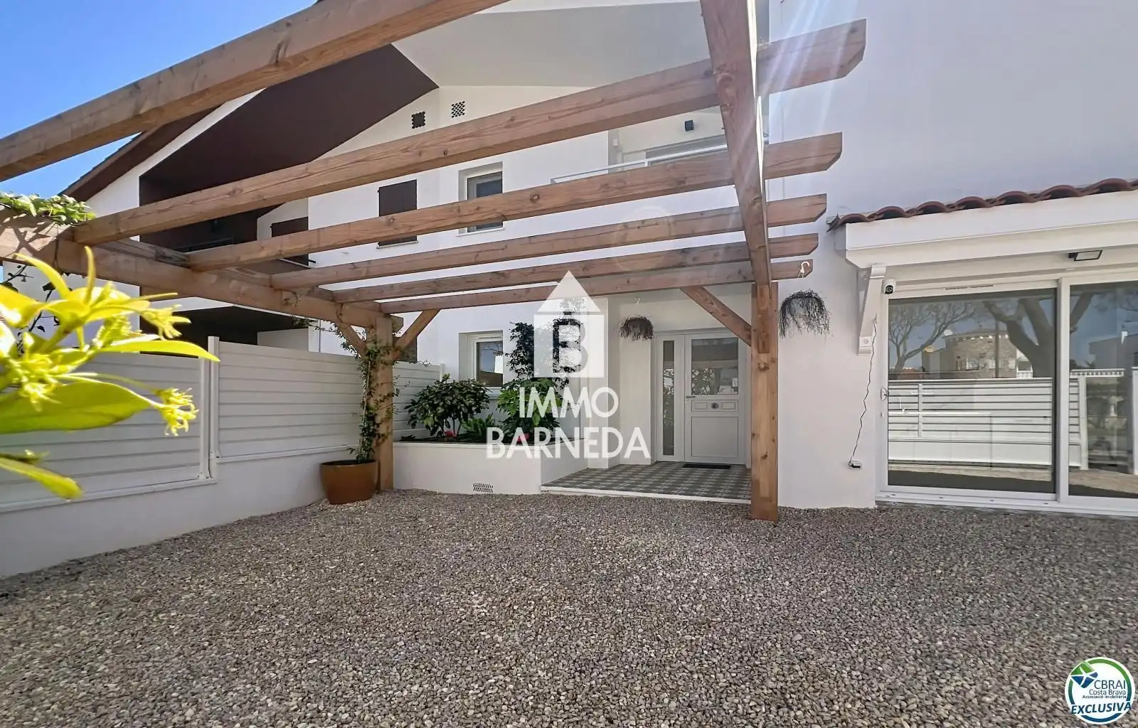 Jardí de Casa o xalet en venda en Empuriabrava amb Aire condicionat, Calefacció i Jardí privat