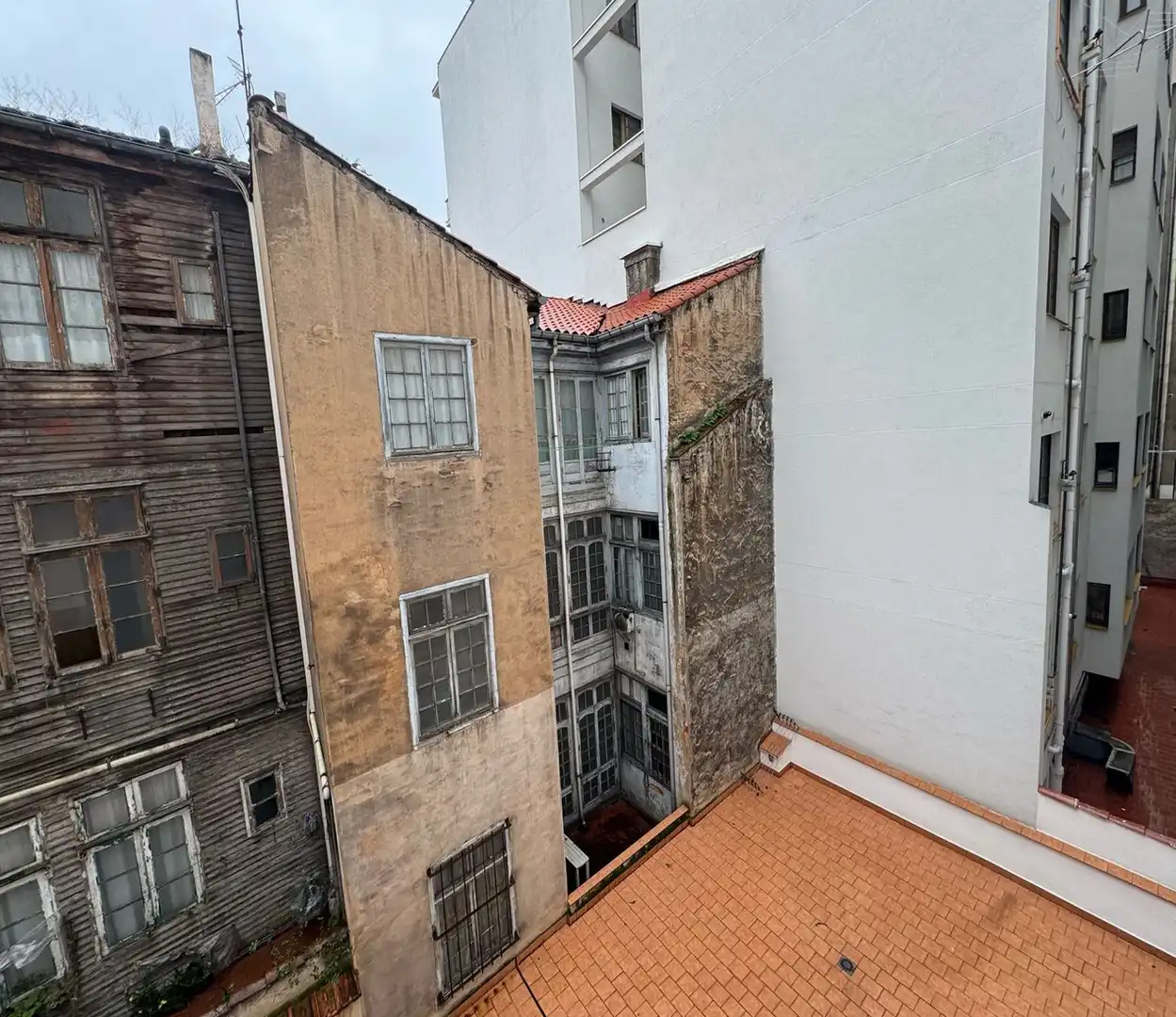 Vista exterior de Piso en venta en Gijón  con Calefacción y Parquet
