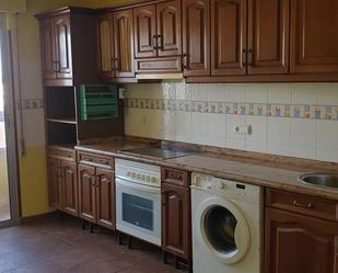 Kitchen of Flat for sale in Montemayor de Pililla  with Terrace