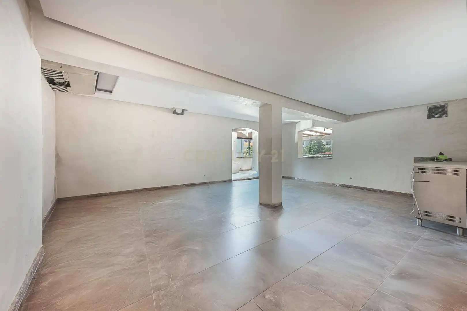 Local de alquiler en Marbella