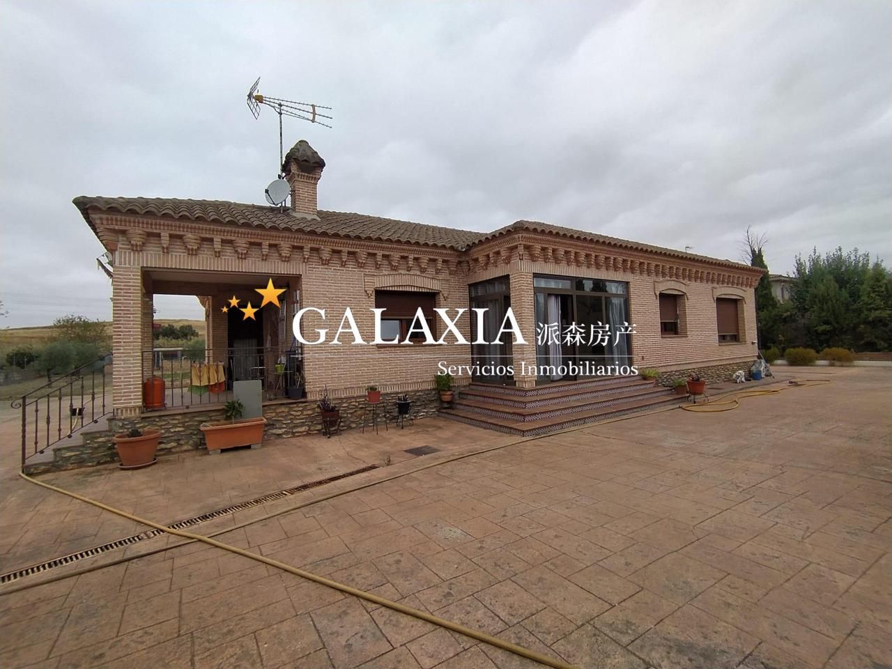 Jardín de Casa o chalet en venta en Yeles con Aire acondicionado, Calefacción y Jardín privado