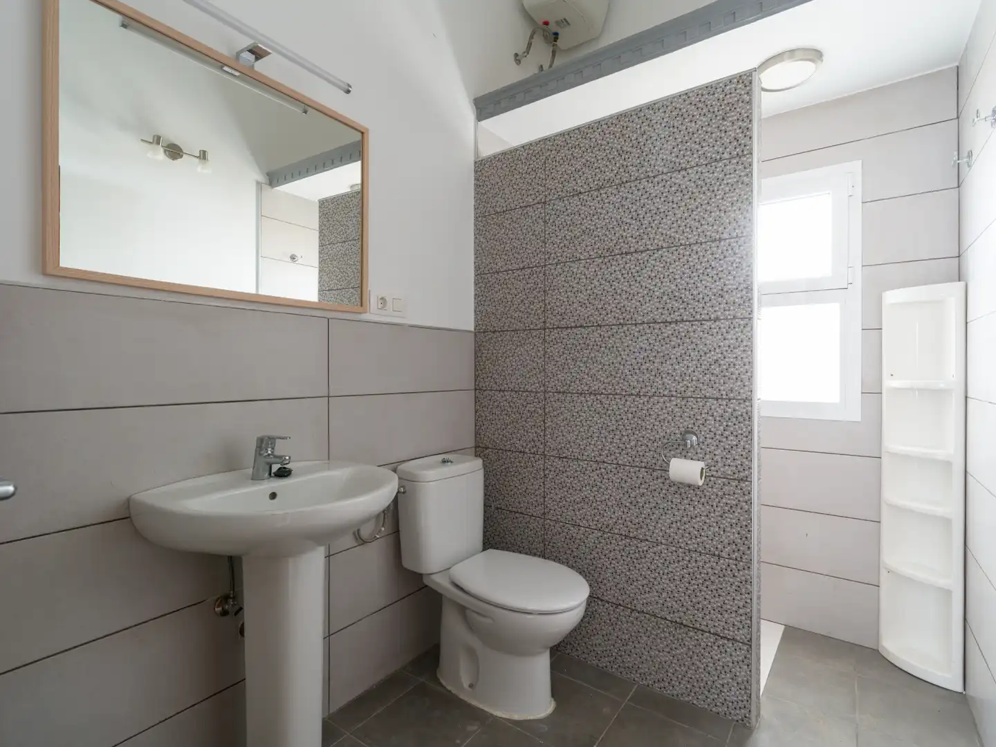 Baño de Edificio en venta en Telde