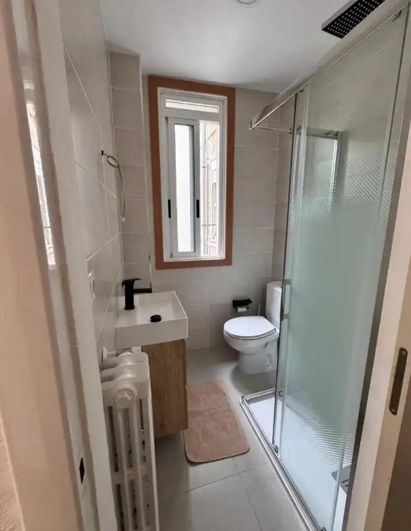 Bathroom of Flat for rent in Ourense Capital 