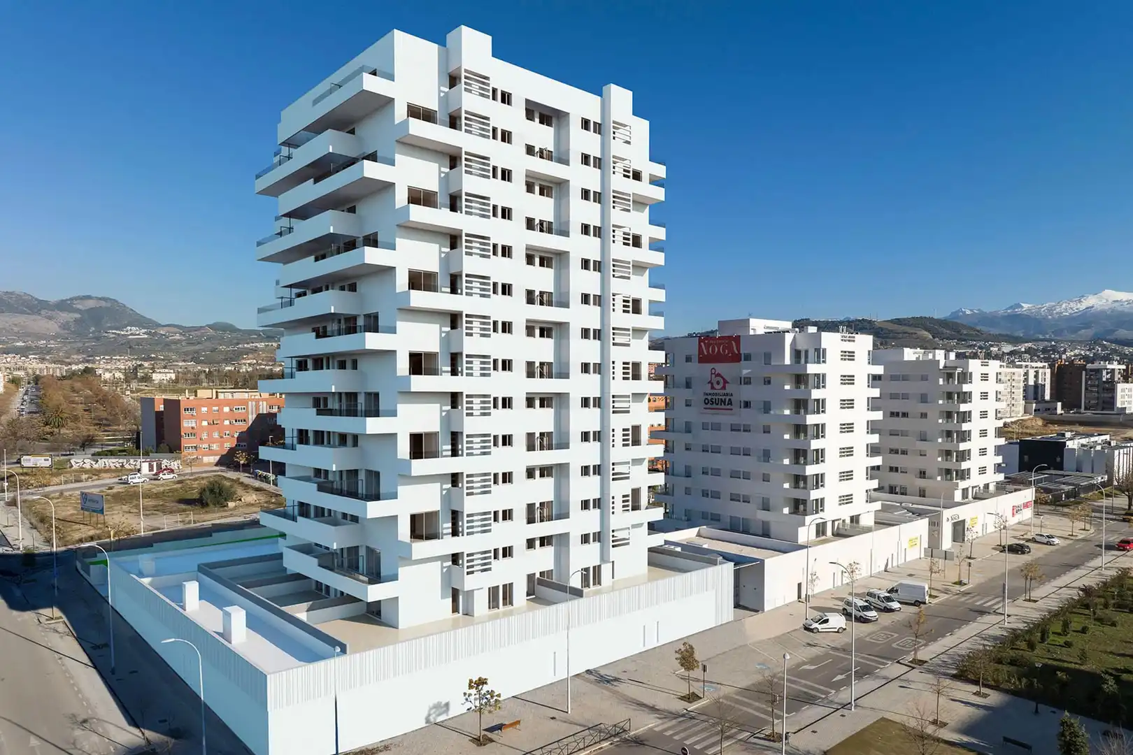 New build Flat with pool for sale in Avenida Federico García Lorca 38