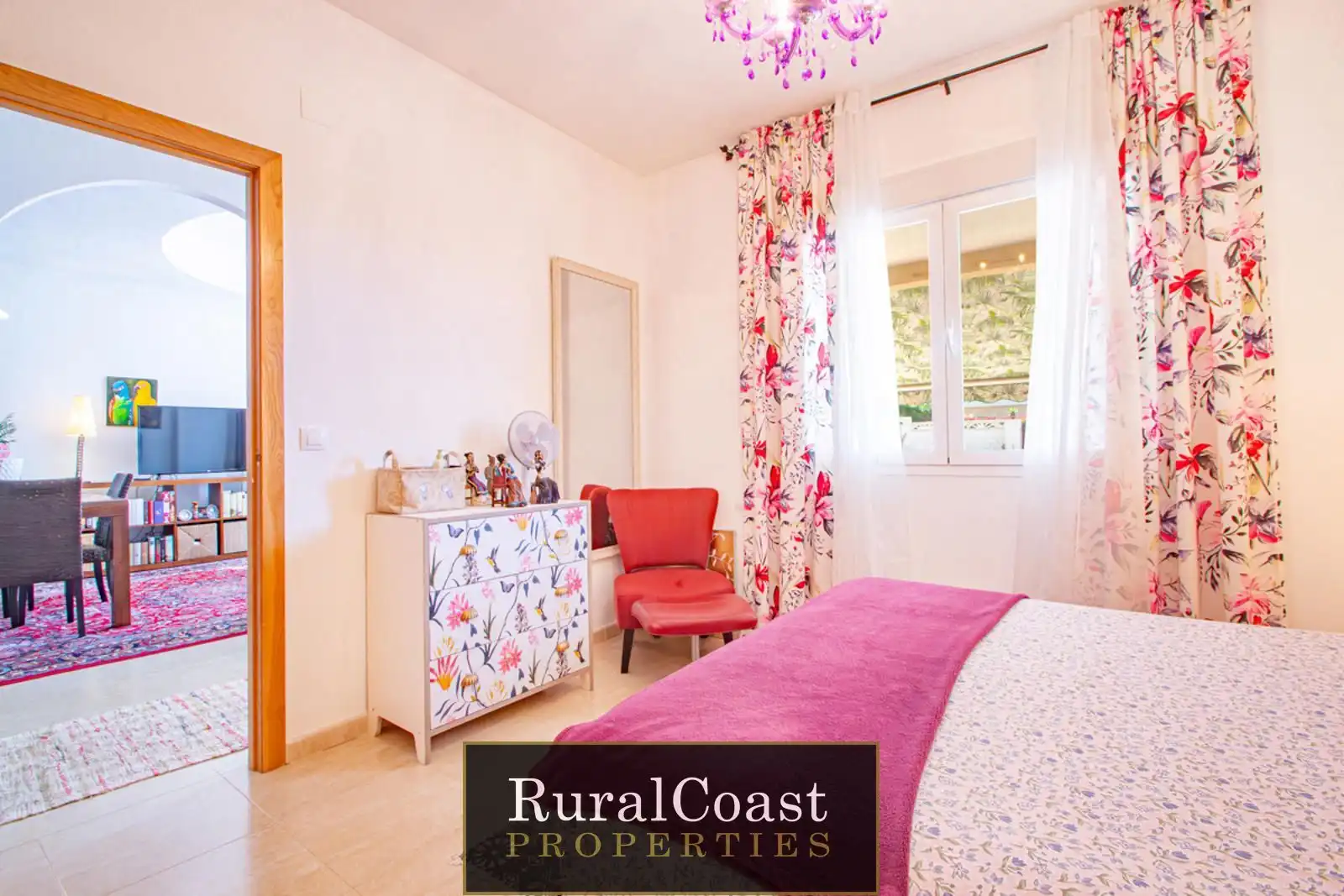 Habitación de Casa o chalet en venta en Busot con Calefacción, Terraza y Trastero