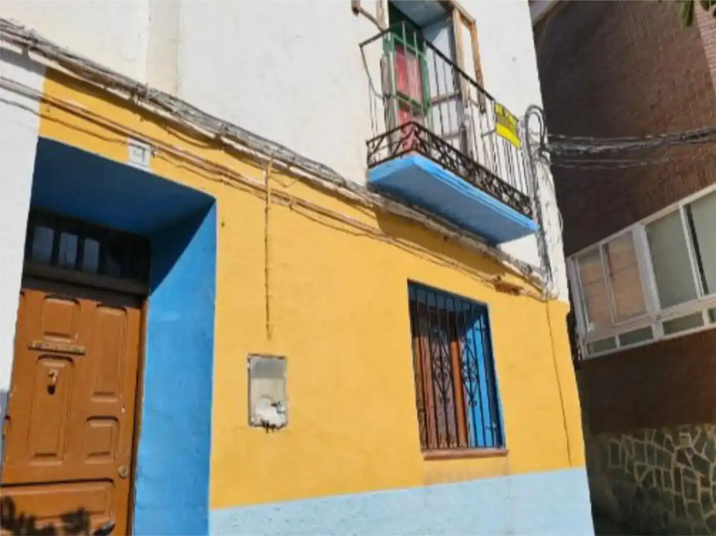 Vista exterior de Casa adosada en venta en Maluenda con Trastero y Balcón