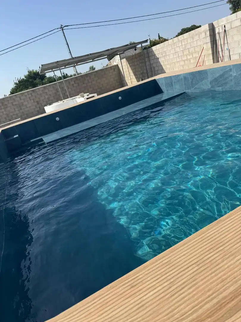 Piscina de Casa o xalet en venda en Utrera