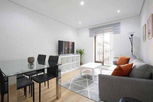 Piso en Alquiler en N/A en Universidad - Malasaña