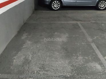 Moto in vendita a Carrer de Batista i Roca 18