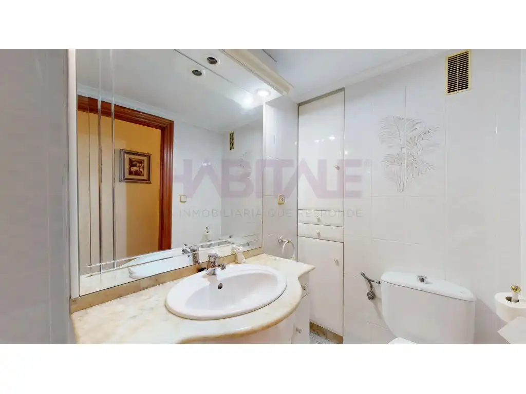Baño de Piso en venta en Quatre Carreres