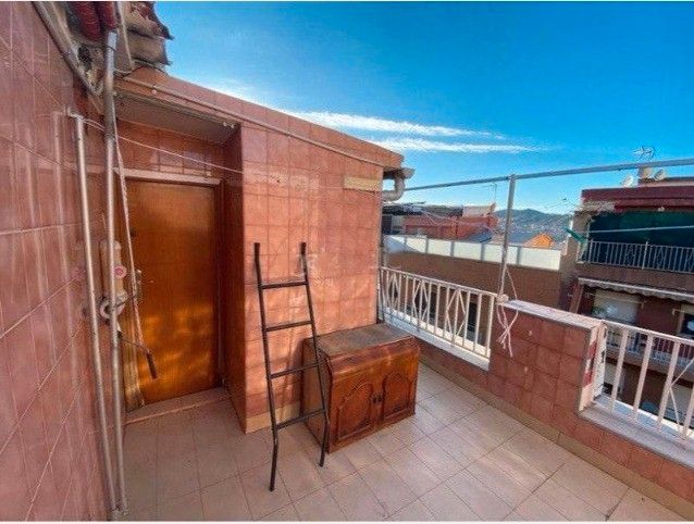 Terrassa de Àtic en venda en Santa Coloma de Gramenet amb Terrassa