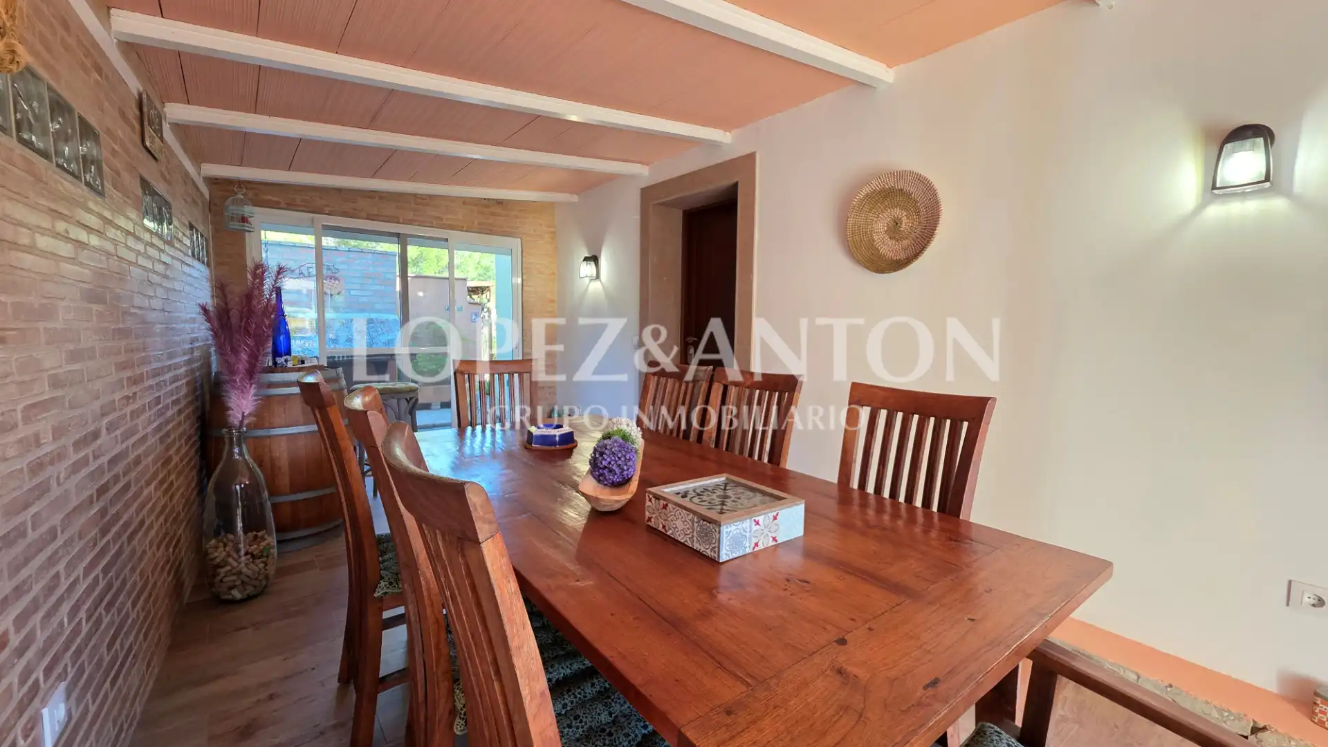 Esszimmer von Haus oder Chalet zum Verkauf in L'Eliana mit Klimaanlage, Heizung und Privatgarten