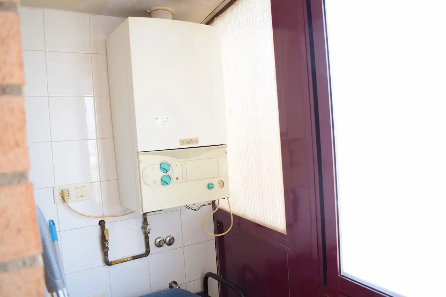 Habitación de Ático en venta en Castellón de la Plana / Castelló de la Plana con Aire acondicionado, Terraza y Trastero