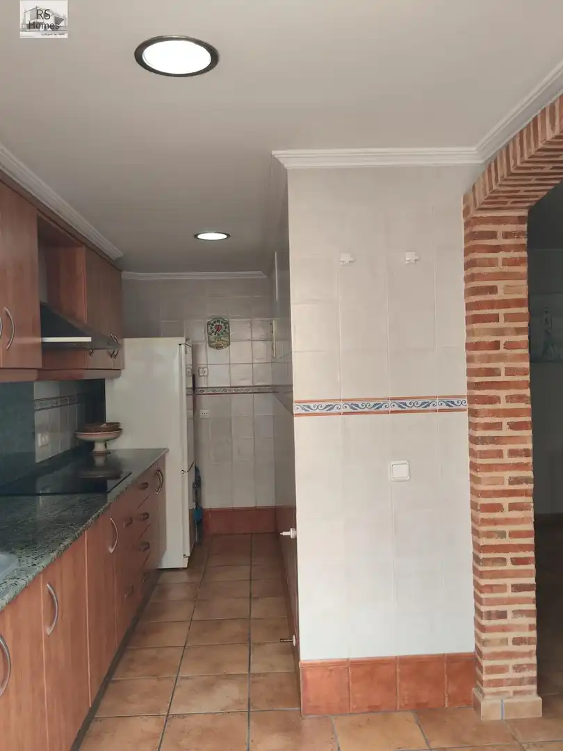 Cocina de Ático en venta en La Pobla de Vallbona con Aire acondicionado, Terraza y Balcón