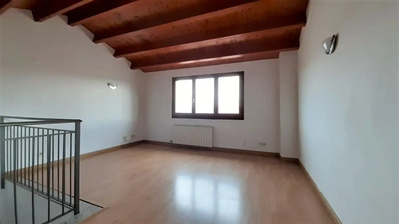 Wohnzimmer von Einfamilien-Reihenhaus zum Verkauf in Moià mit Heizung, Terrasse und Abstellraum