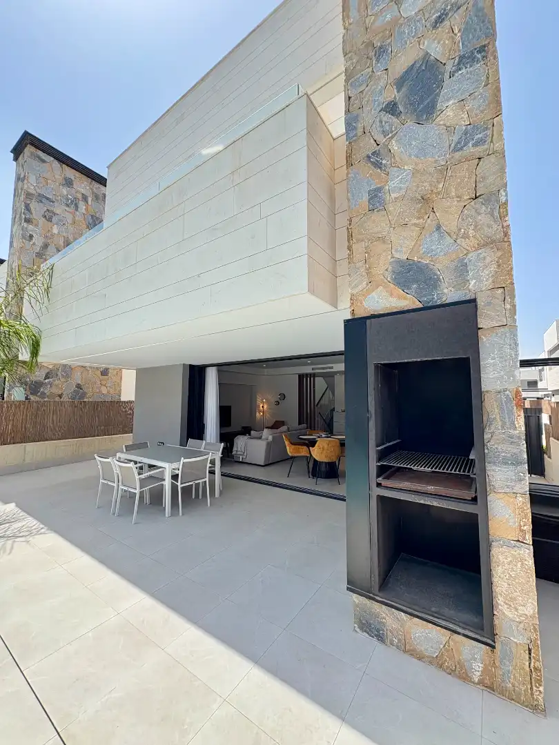 Terrassa de Casa o xalet en venda en Torre-Pacheco amb Aire condicionat, Calefacció i Jardí privat