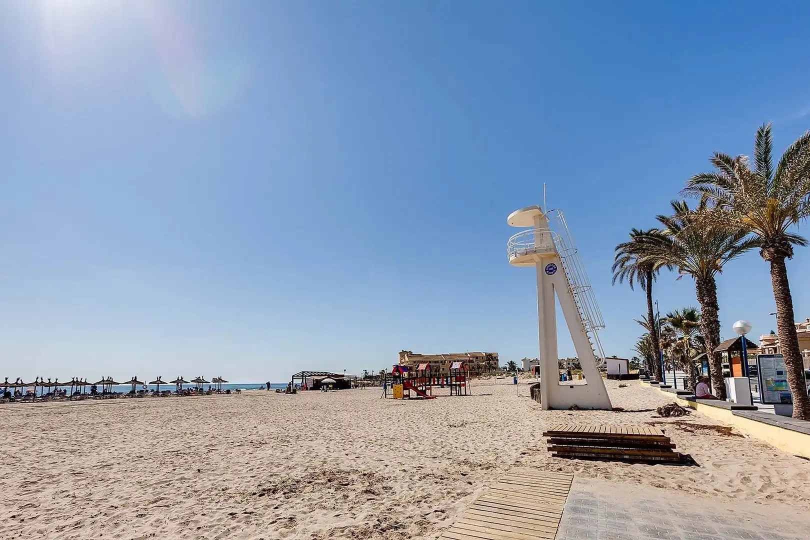 Vista exterior de Casa o chalet en venta en Orihuela con Jardín privado, Terraza y Piscina