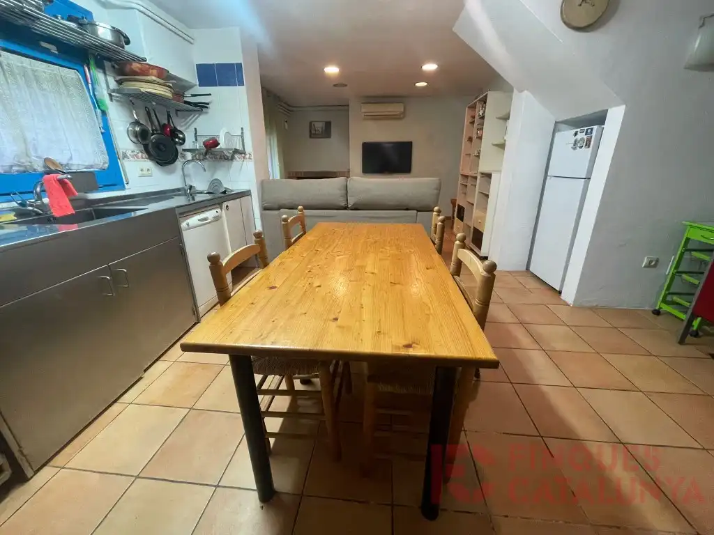Kitchen of Houses for sale in Anglès  with Terrace and Balcony