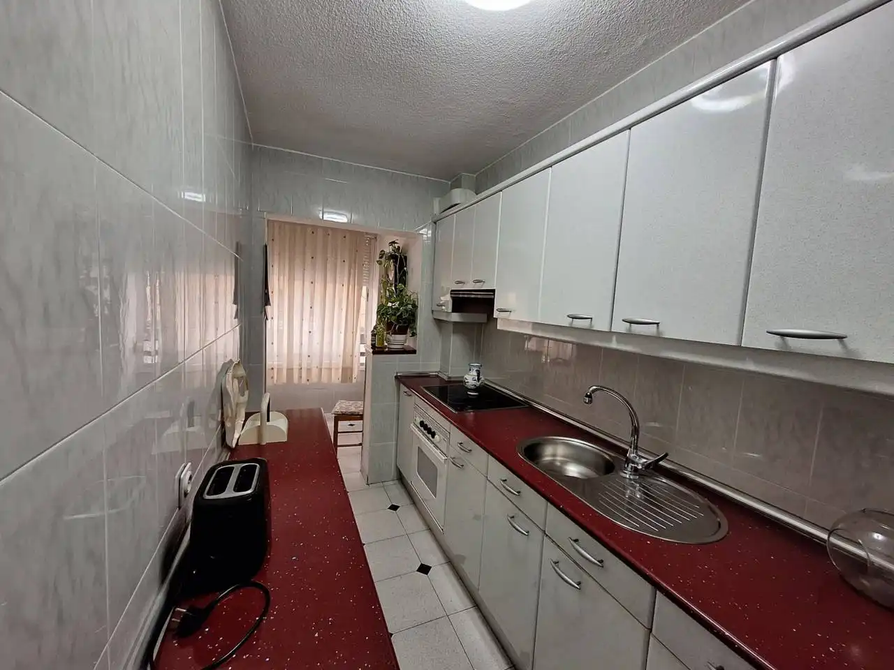 Küche von Wohnung zum Verkauf in Fuenlabrada mit Klimaanlage, Heizung und Terrasse