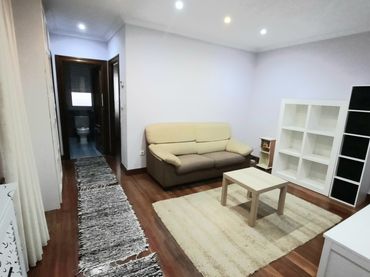Apartment with balcony for sale in Centro