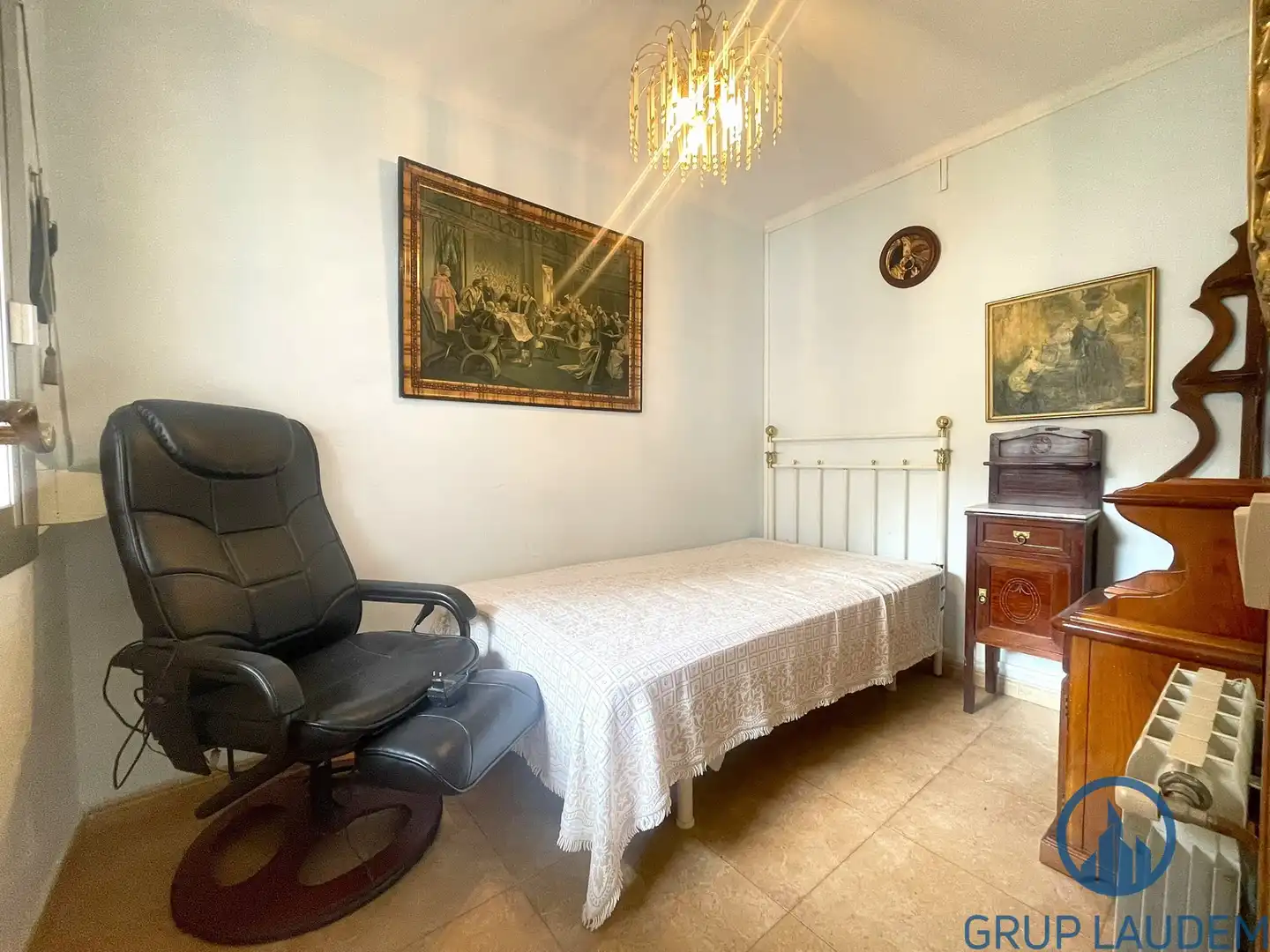 Bedroom of Flat for sale in Mataró  with Air Conditioner, Heating and Oven